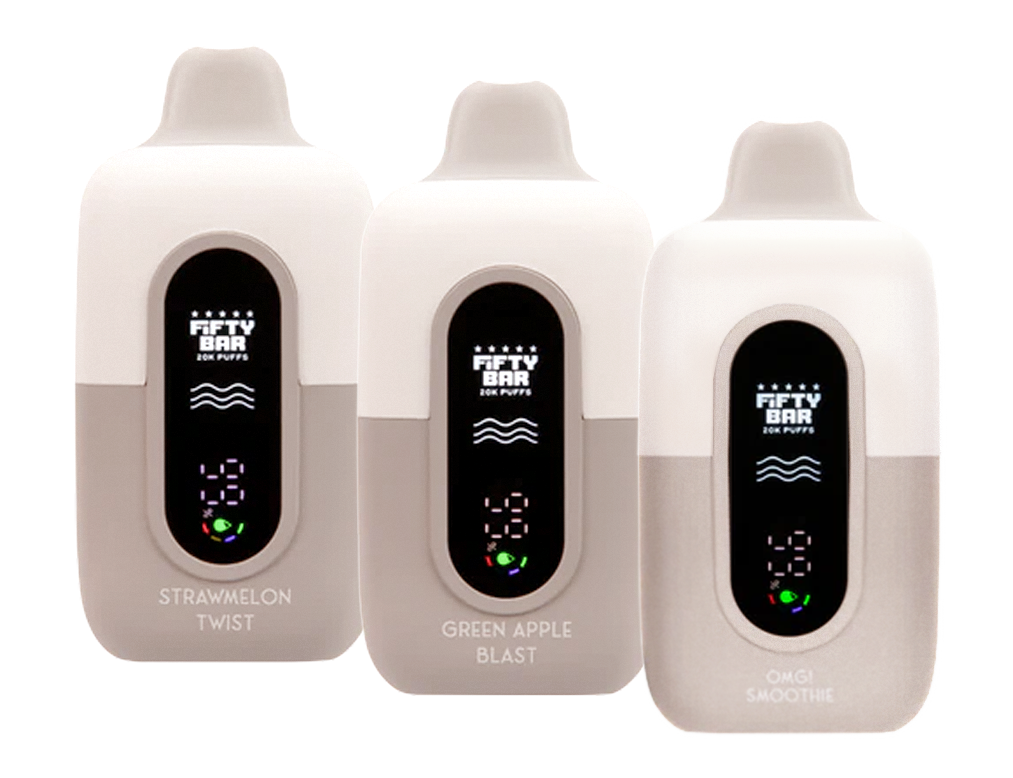 A person holding the strawberry watermelon foger vape Foger BIT 35K with a neutral expression, showing the device’s compact design and e-liquid window. Alt text: strawberry watermelon foger vape in use
